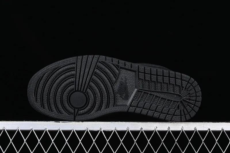All categories Air Jordan Jordan series basketball shoes Air Jordan 1 Low Z version Air Jordan 1 Low OG "All Black" AJ1 Joe 1 all black low-top cultural casual sneakers 553558-025
